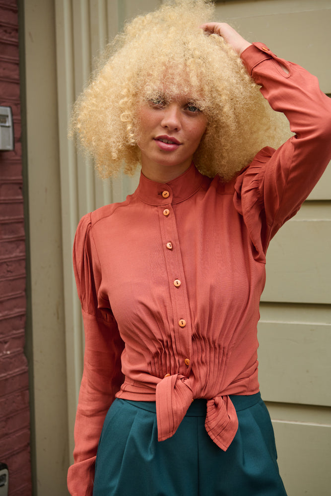 Sophia Lee Nova Shirt / Red brown