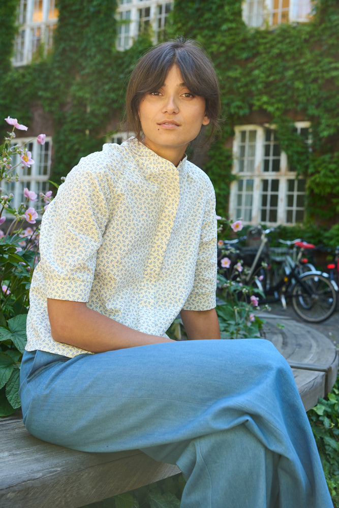 Tolsing Frida Skjorte / Small Flowers