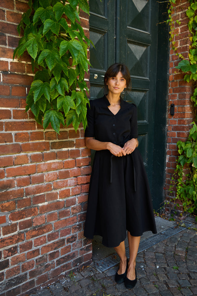 Tolsing Rie Dress / Black