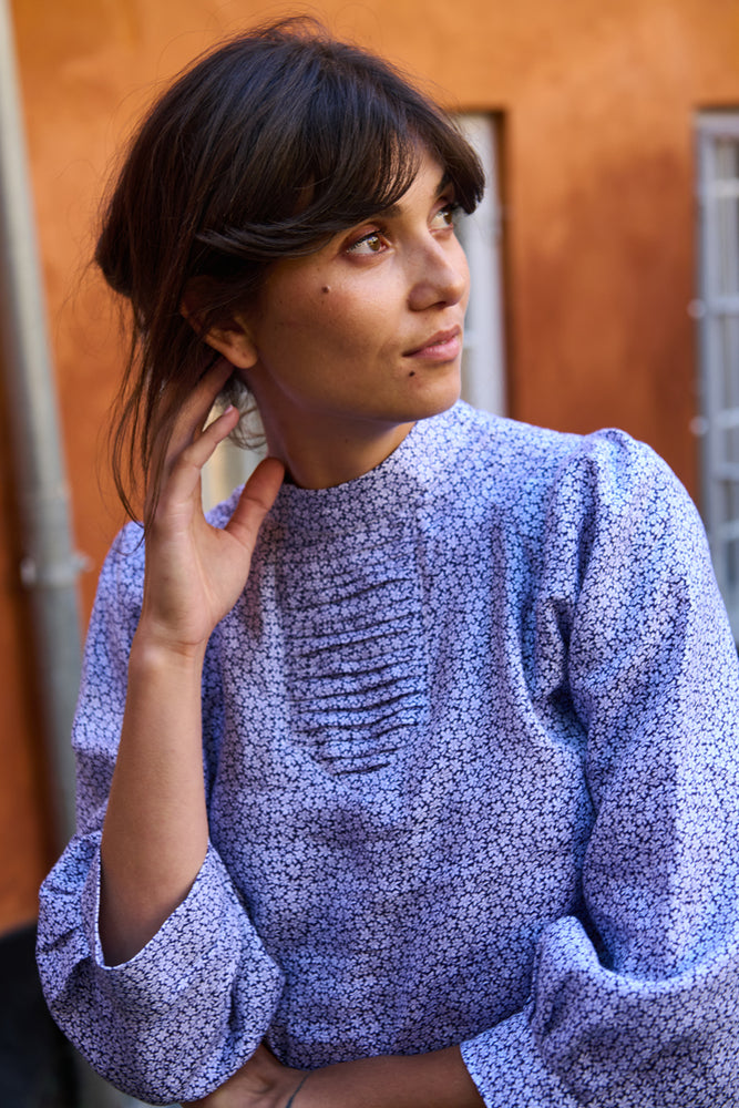 Tolsing Tine Vendeskjorte / Blue Flowers