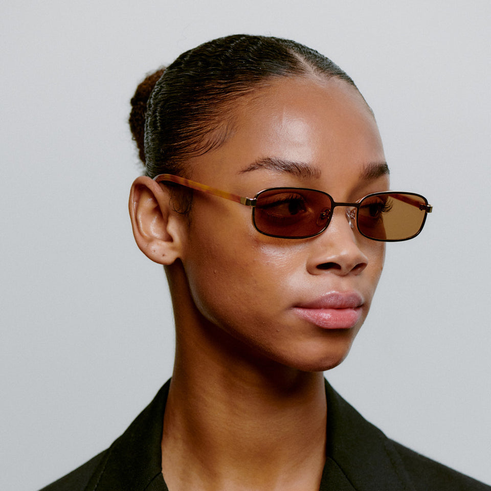 A. Kjærbede Noah Solbrille / Gold Burnt Amber