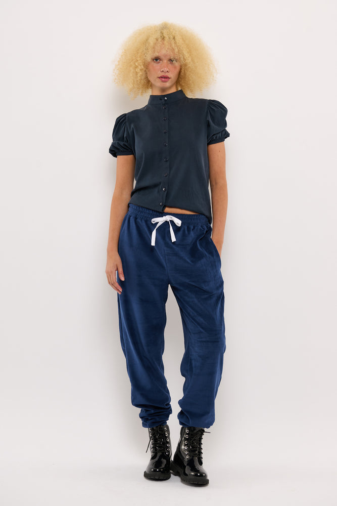 Sophia Lee Saga Jogging pants / Dusty blue velour