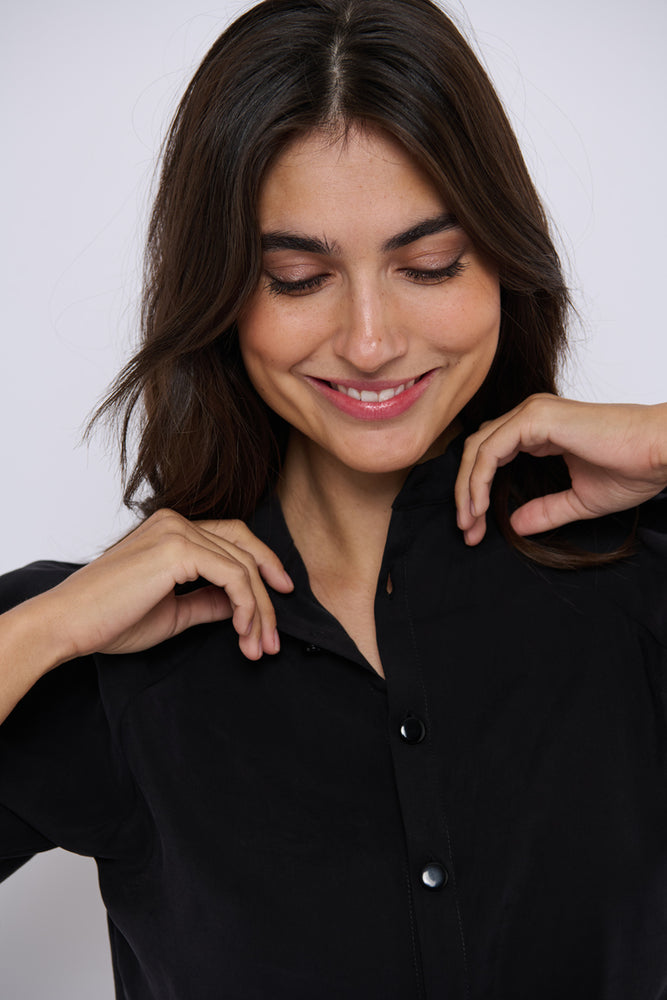 Tolsing Tie Vendeskjorte / Black Cupro