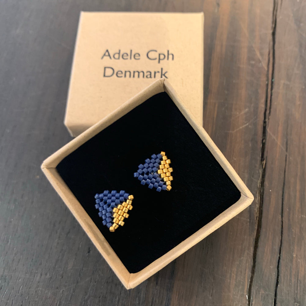 Adele Cph Soft Triangle Ørestikker / Mørkeblå